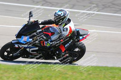 media/Apr-23-2022-Fastrack Riders (Sat) [[cb2d6ae73d]]/LEVEL 1/1145AM TURN 3 AND 4/